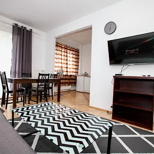 https://green-kabaty-apartment-2.warsawhotelspoland.com